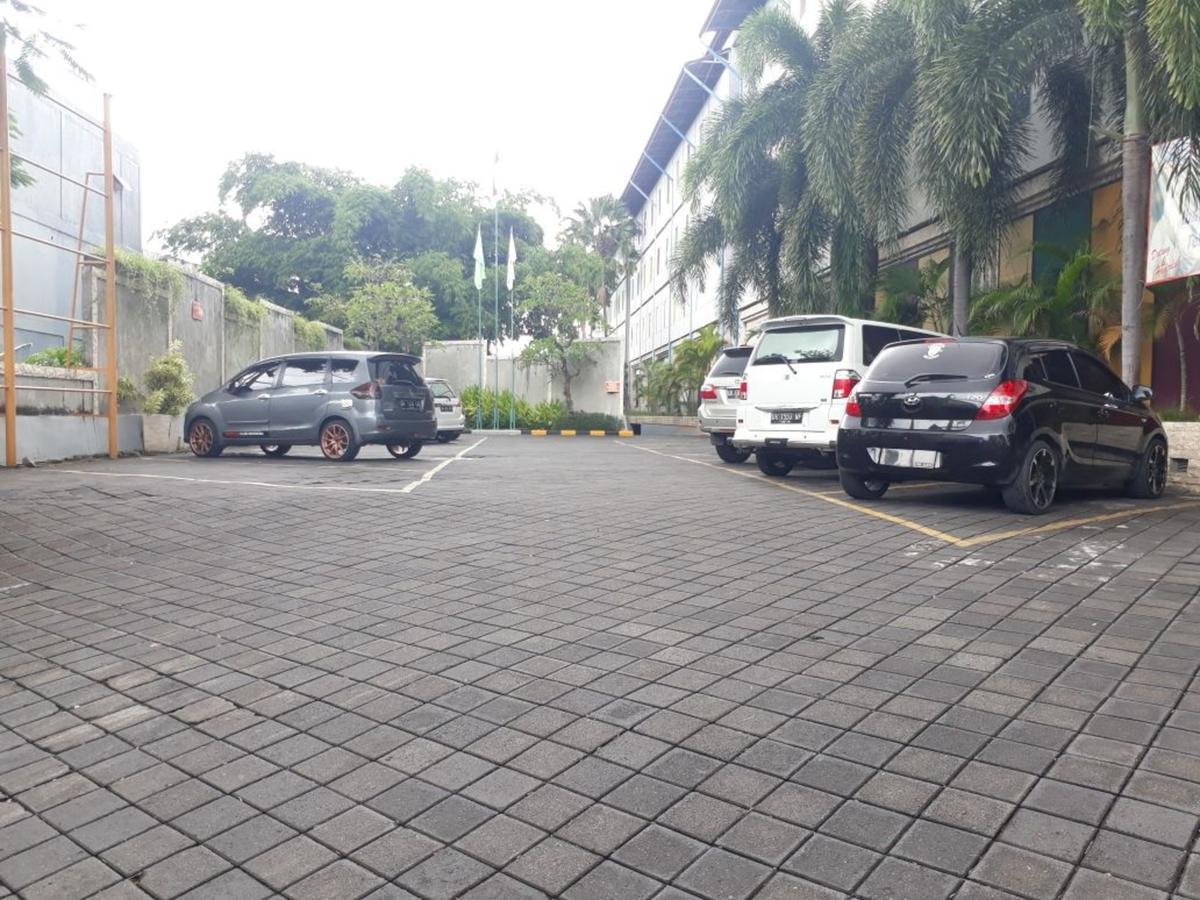 Pop! Hotel Teuku Umar Denpasar Kültér fotó